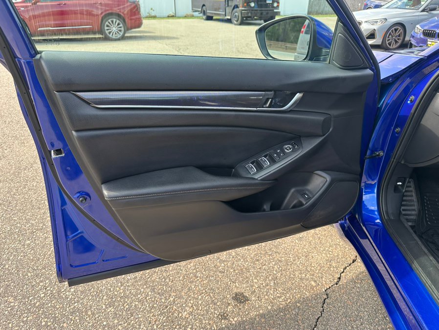 Used 2020 Honda Accord Sport image 9
