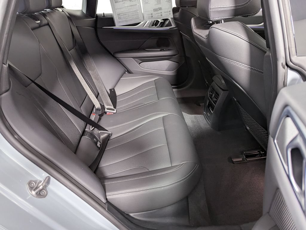 Used 2023 BMW i4 eDrive40 w/ M Sport Package RWD image 41