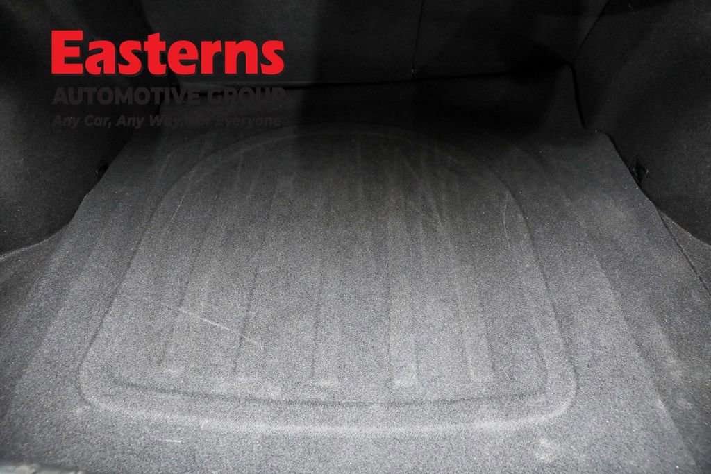 Used 2020 Hyundai Accent Limited image 9