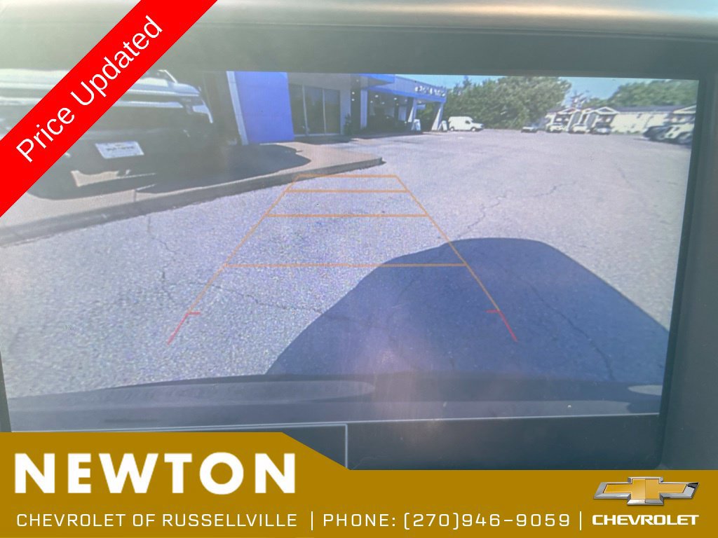 Used 2023 GMC Acadia SLE FWD image 6