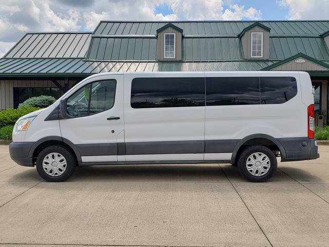 Used 2015 Ford Transit 350 XLT RWD image 2