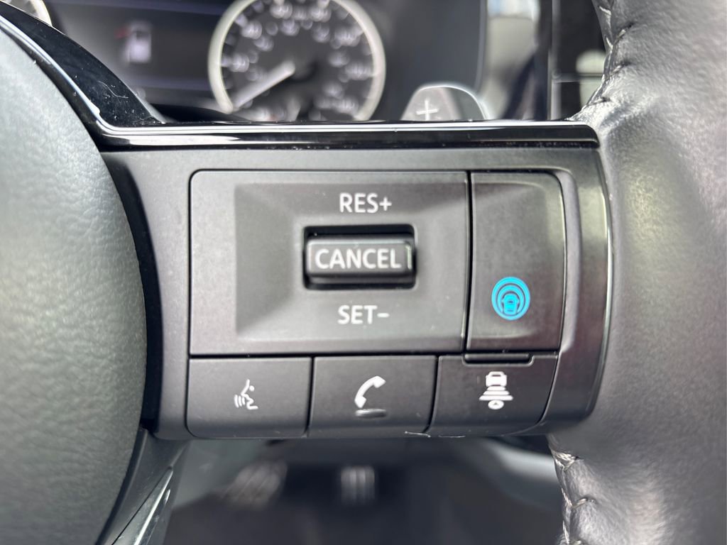 Used 2023 Nissan Pathfinder SL w/ SL Premium Package image 30