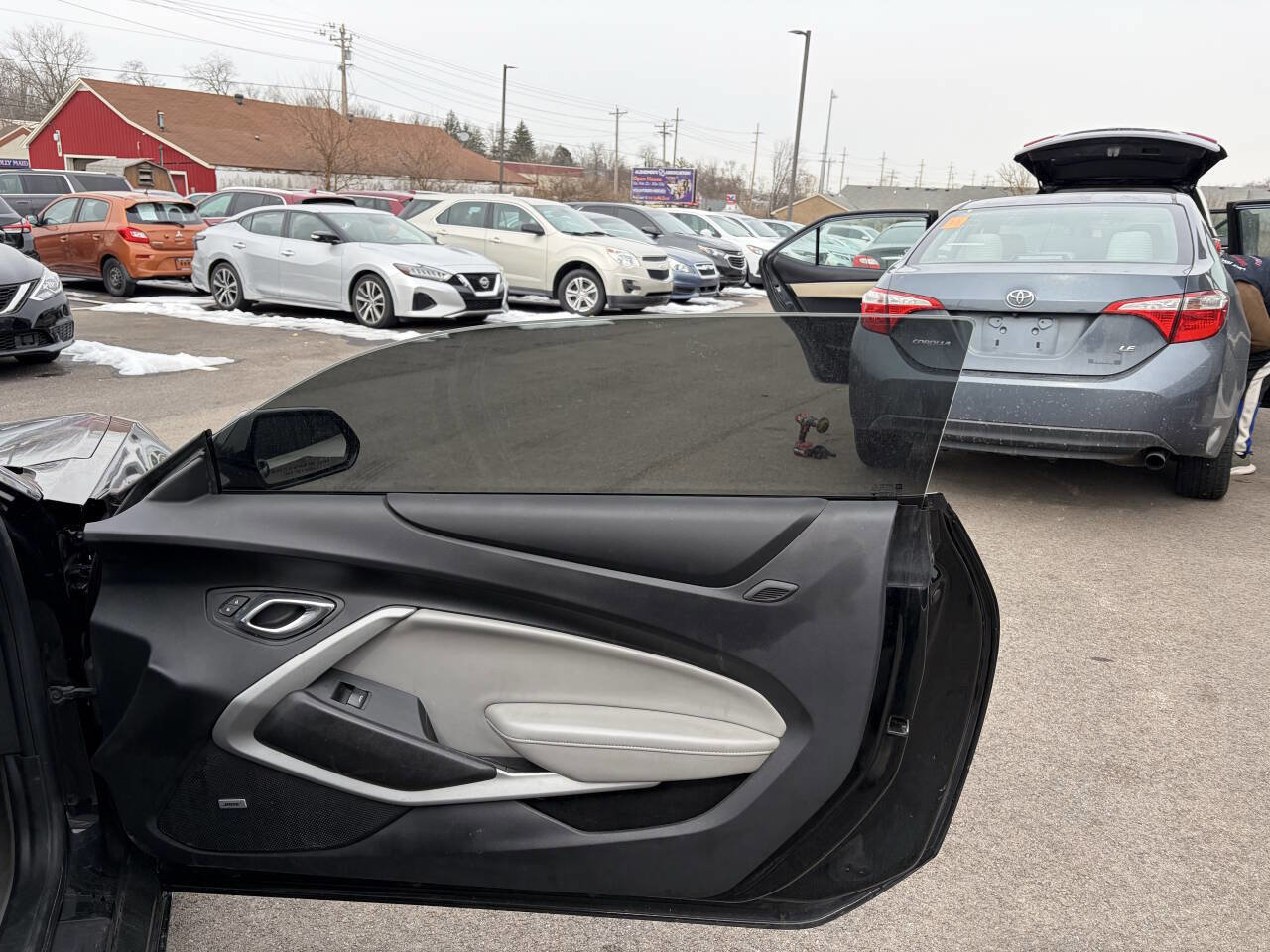 Used 2018 Chevrolet Camaro LT image 15