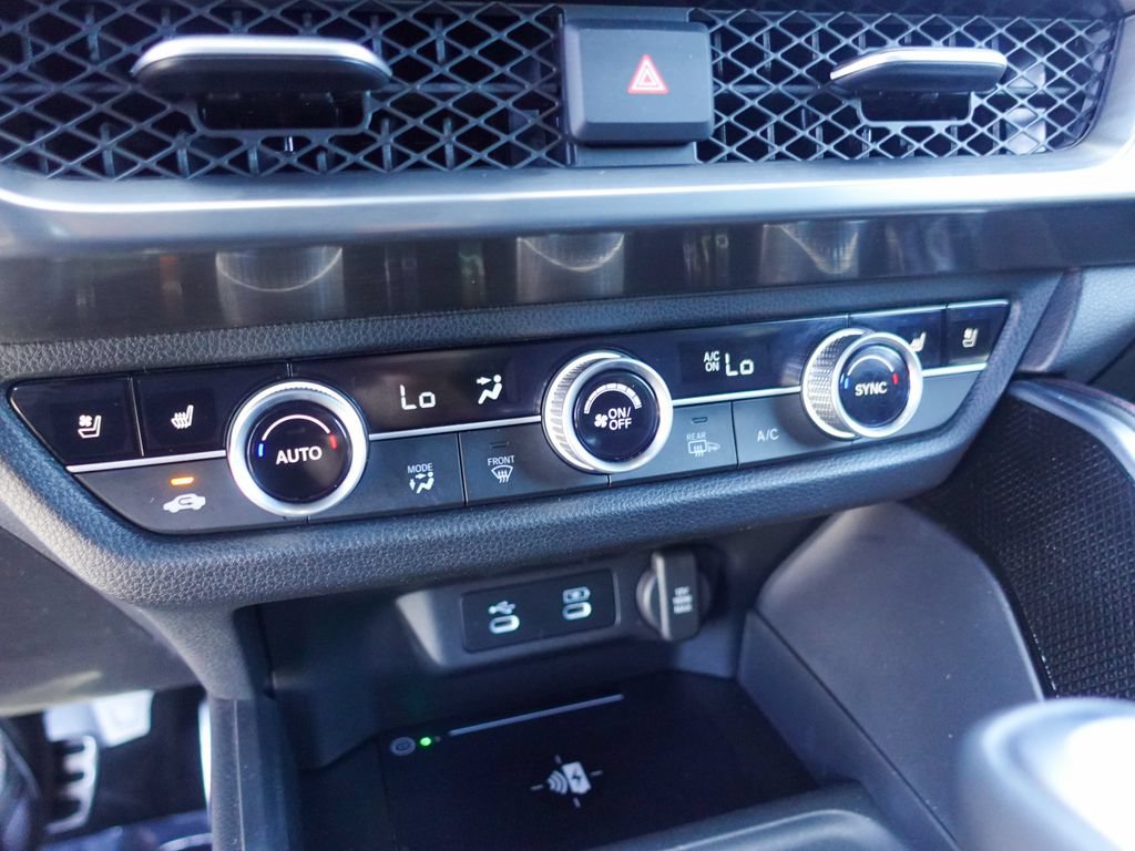 Certified 2025 Acura ADX A-Spec AWD/4WD image 18