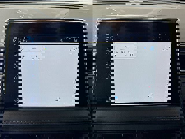 Used 2024 Chevrolet Suburban Z71 w/ Luxury Package image 14