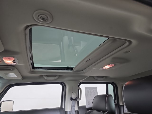 Used 2009 HUMMER H3 Luxury AWD/4WD image 25