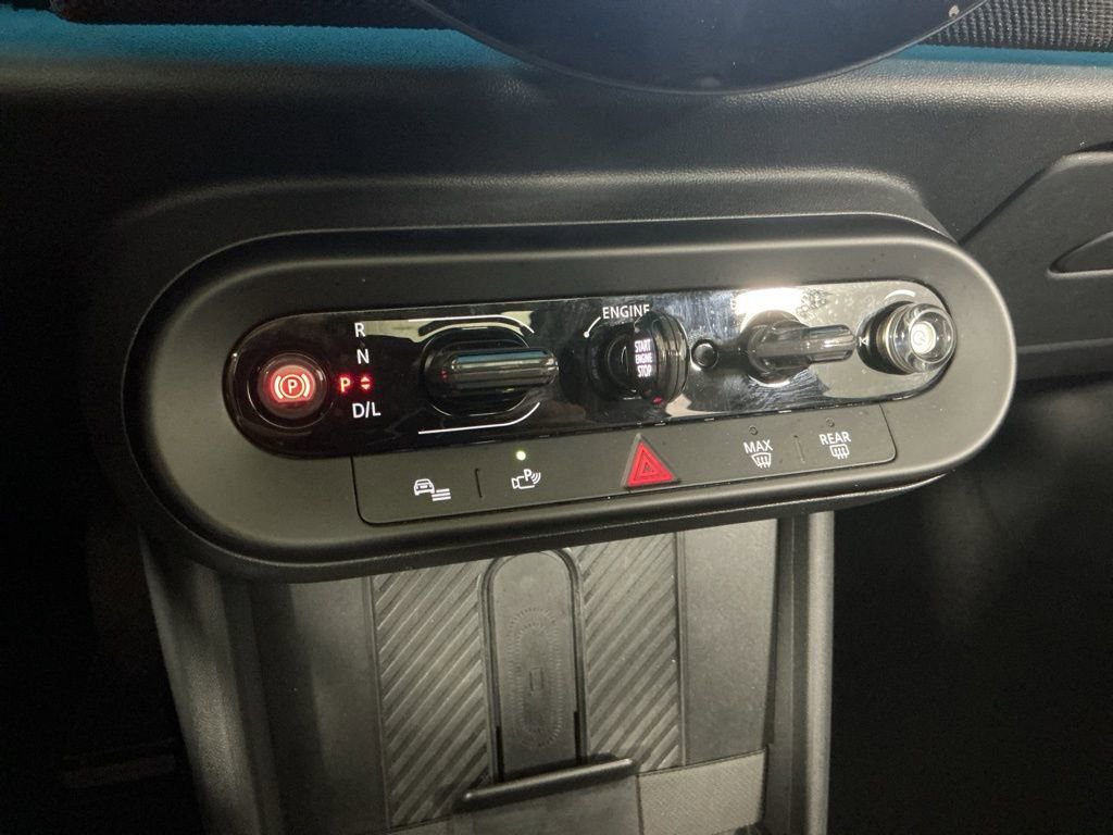 Certified 2025 MINI Cooper S image 13