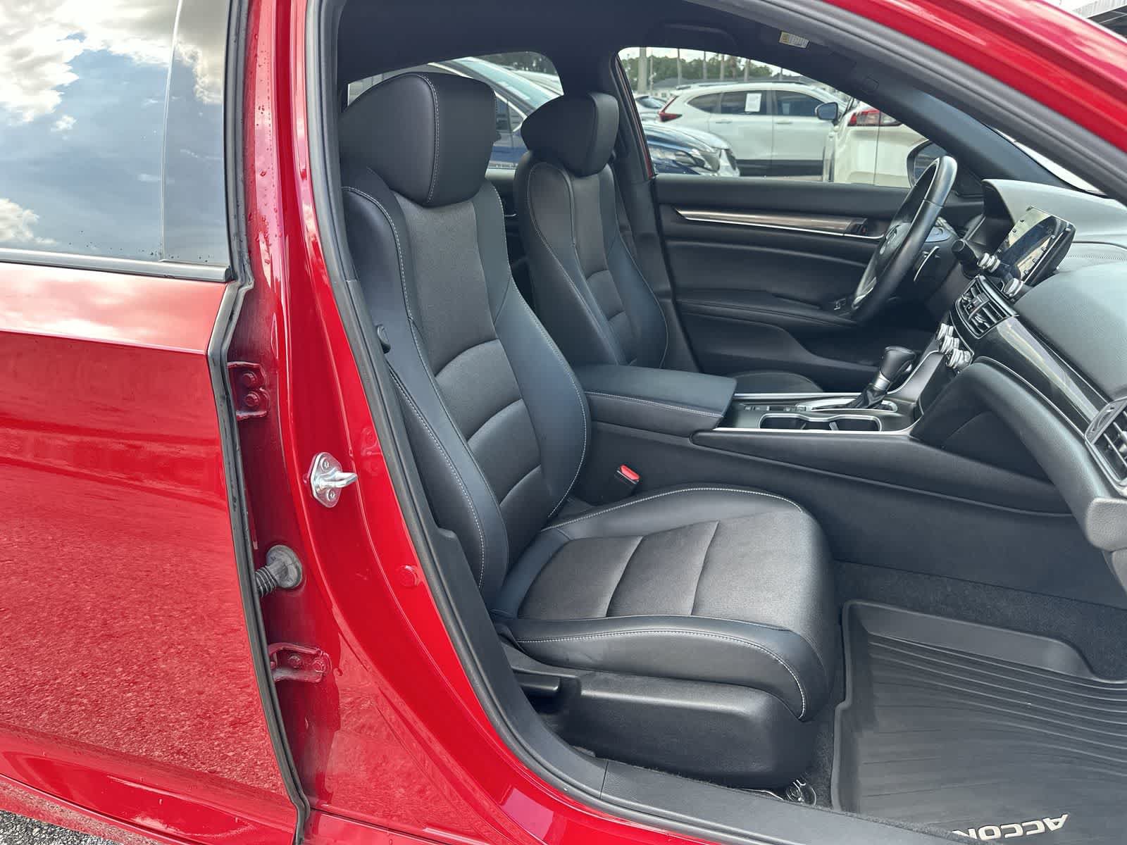 Used 2022 Honda Accord Sport image 9