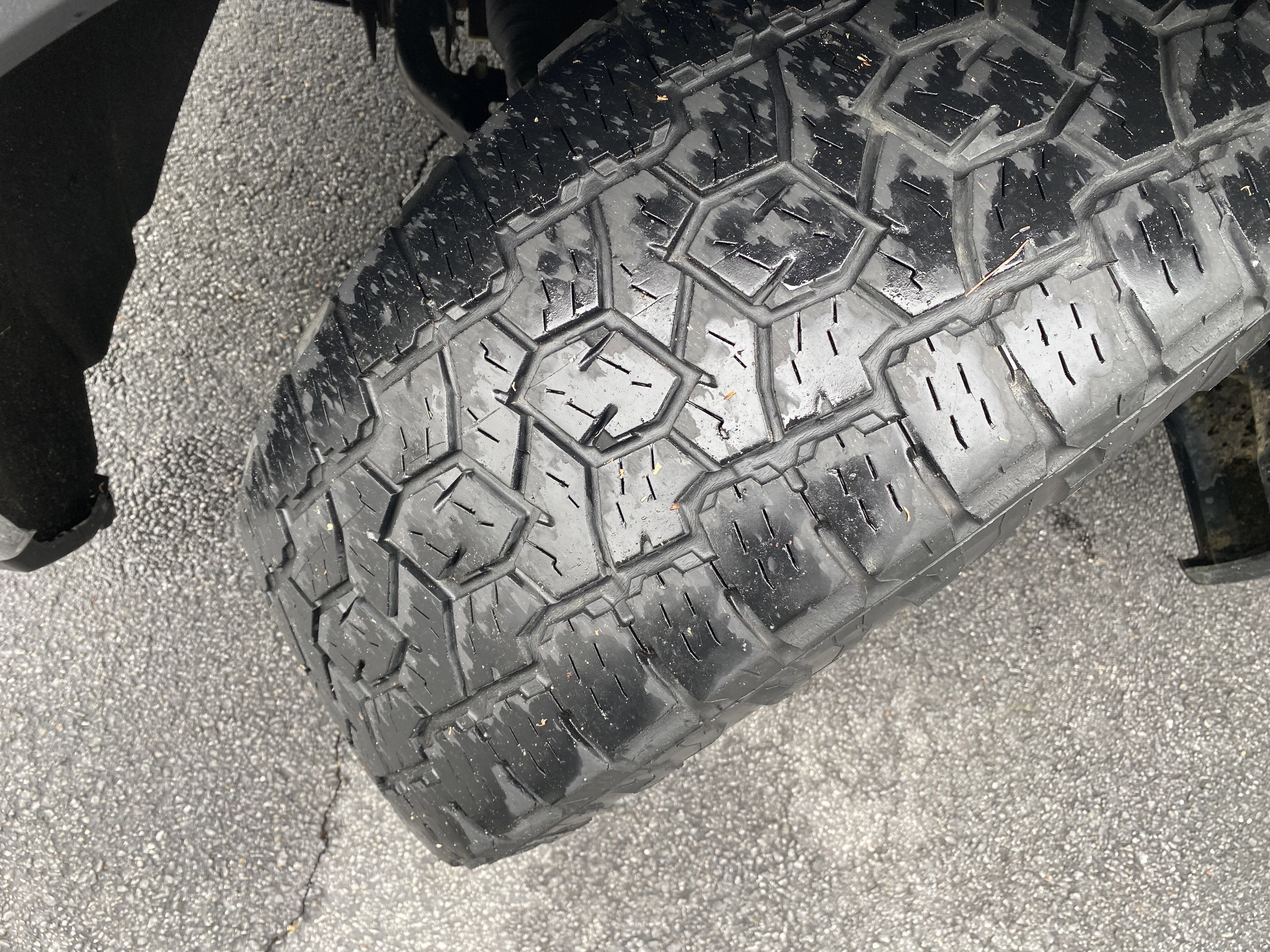 Used 2023 GMC Sierra 1500 SLT w/ SLT Premium Package AWD/4WD image 13