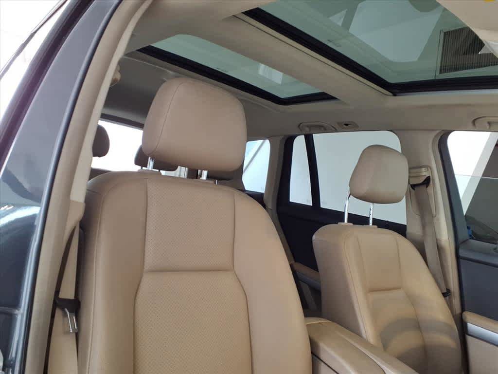 Used 2010 Mercedes-Benz GLK 350 4MATIC image 23