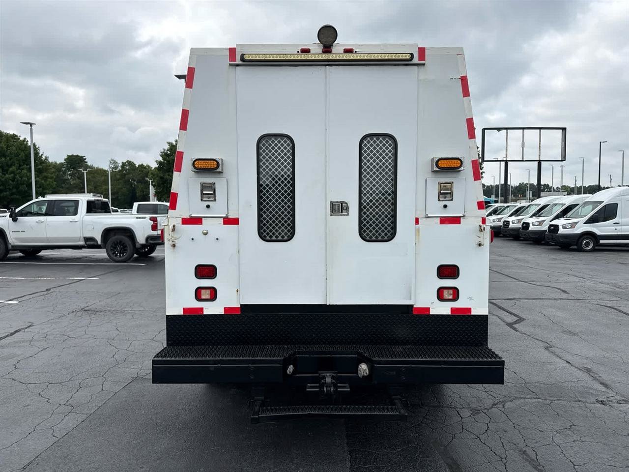 Used 2014 Ford F450 XL w/ Snow Plow Prep Package RWD image 7