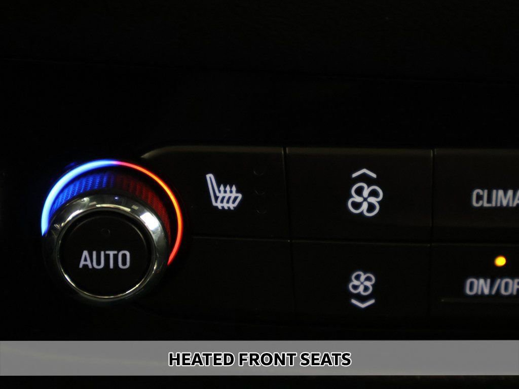 Used 2022 Buick Enclave Essence w/ Experience Buick Package image 8