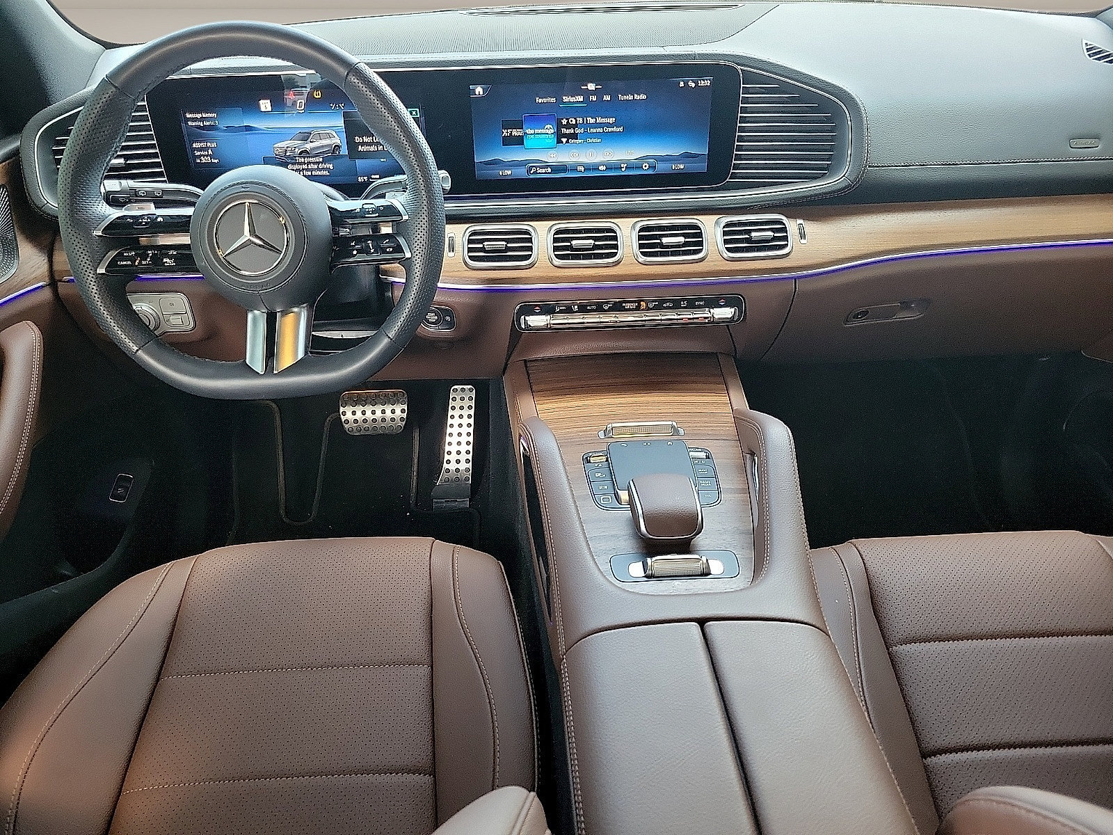 Used 2026 Mercedes-Benz GLS 450 4MATIC image 9