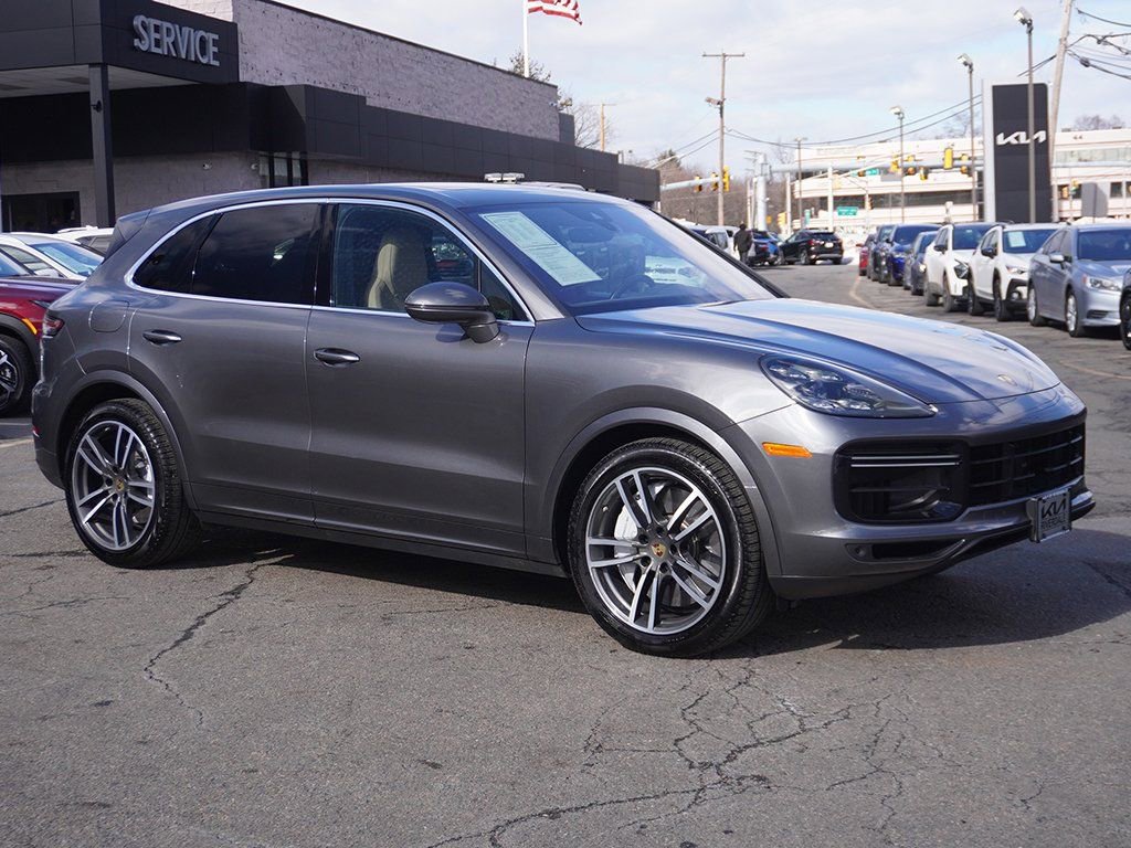 Used 2020 Porsche Cayenne Turbo image 69