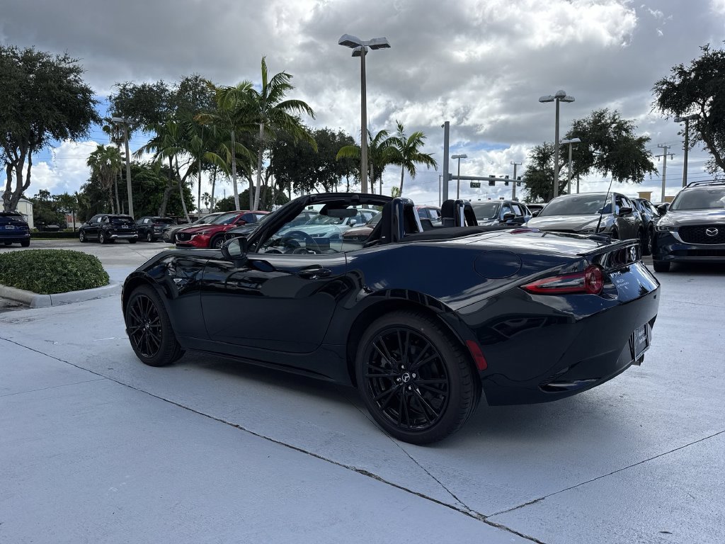 New 2026 MAZDA MX-5 Miata Club w/ Interior Package RWD image 26