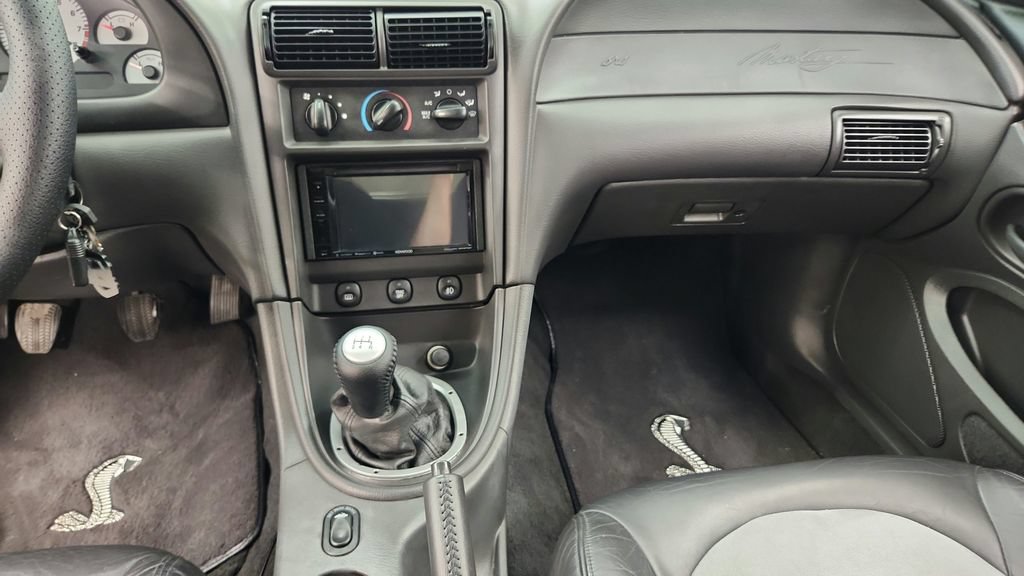 Used 2001 Ford Mustang Cobra RWD image 31