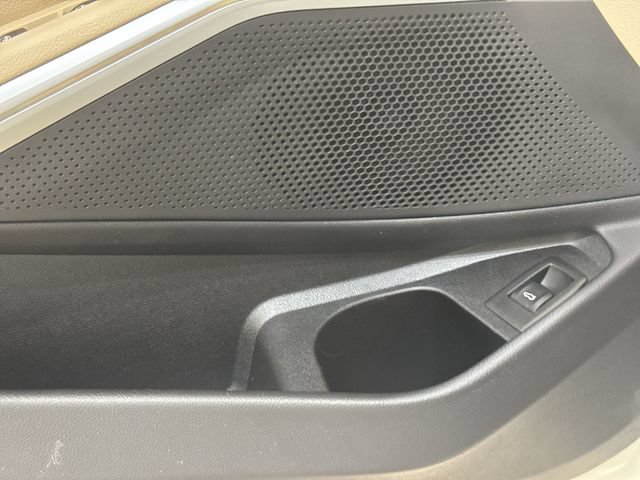 Used 2023 BMW 330i Sedan w/ Premium Package RWD image 25