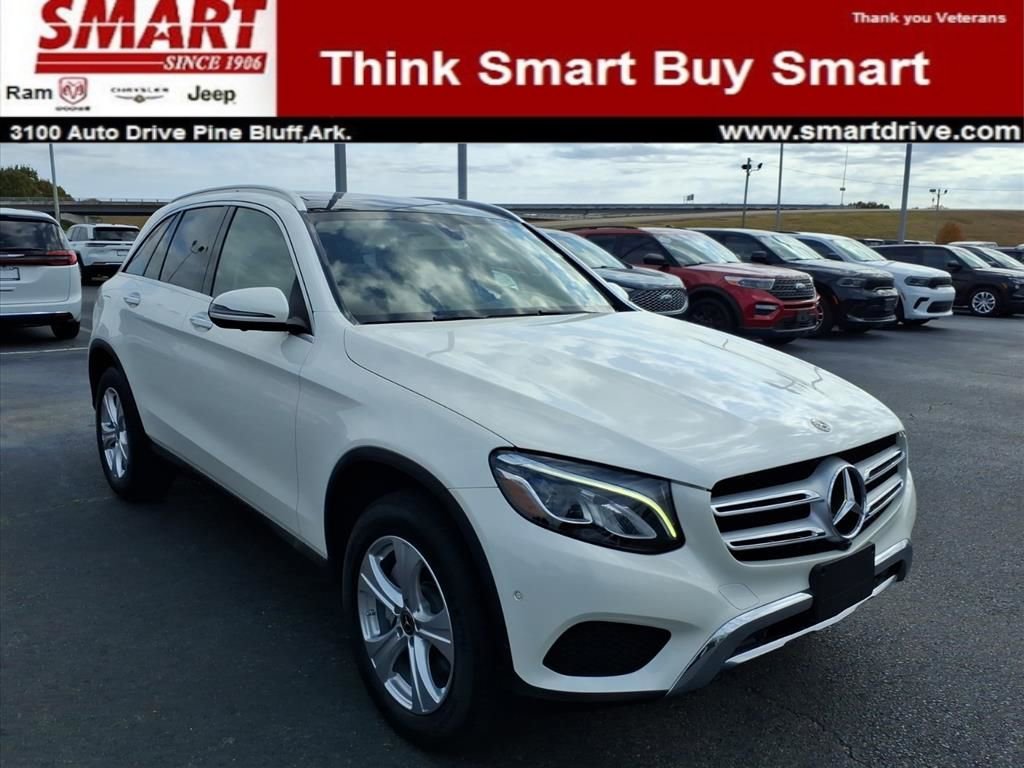 Used 2018 Mercedes-Benz GLC 300 4MATIC w/ Premium Package image 1