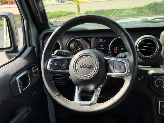 Used 2023 Jeep Wrangler Unlimited Sahara w/ Cold Weather Group image 12