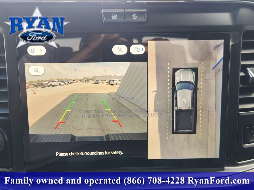 New 2026 Ford F250 Lariat w/ Black Appearance Package AWD/4WD image 13