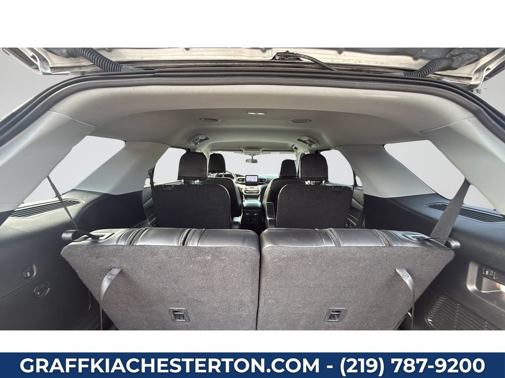 Used 2021 Ford Explorer XLT w/ Equipment Group 202A AWD/4WD image 28