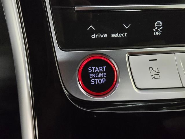 New 2026 Audi SQ8 Prestige AWD/4WD image 23