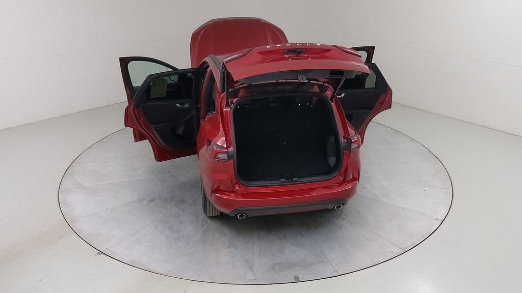 Certified 2024 Ford Escape ST-Line w/ Equipment Group 301A image 50