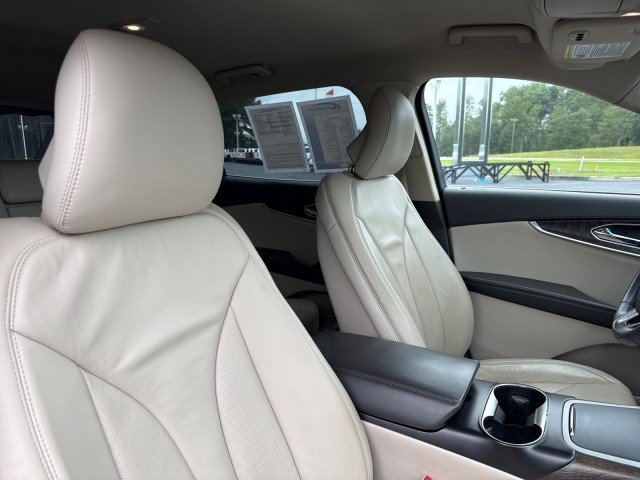 Used 2016 Lincoln MKX Select w/ Select Plus Package FWD image 11