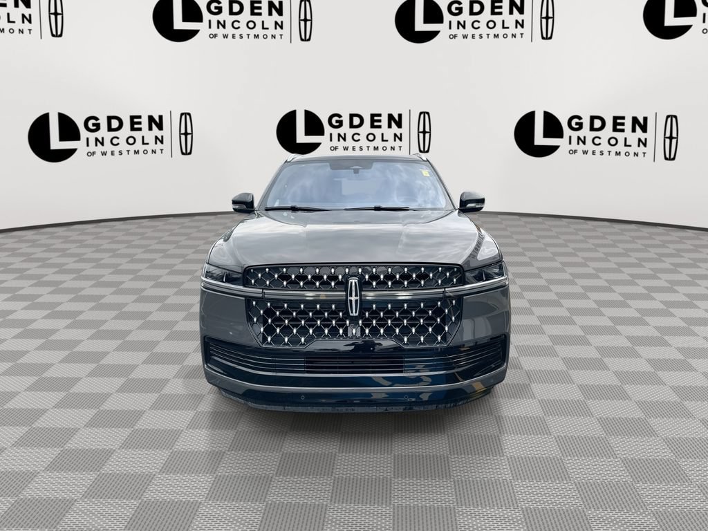 Certified 2026 Lincoln Navigator L Black Label AWD/4WD image 3
