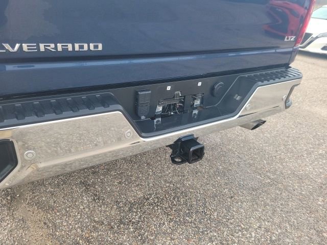 Used 2022 Chevrolet Silverado 2500 LTZ image 27