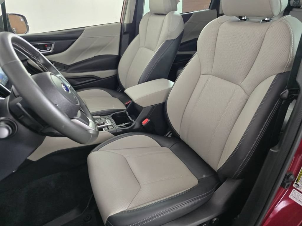 Used 2024 Subaru Forester Limited AWD/4WD image 23