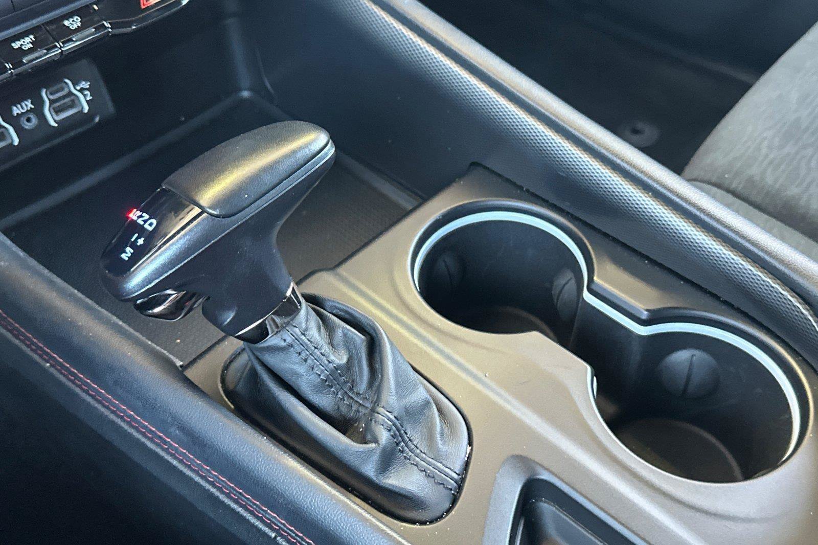 Certified 2025 Dodge Durango GT RWD image 23