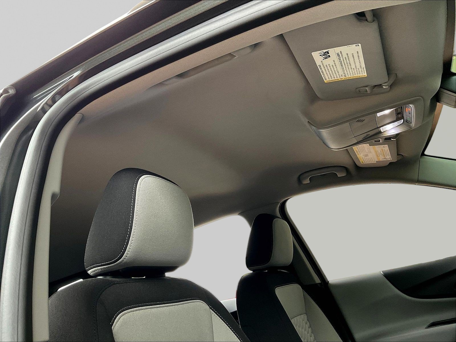 Used 2021 Chevrolet Equinox LS w/ LPO, Blackout Package FWD image 26