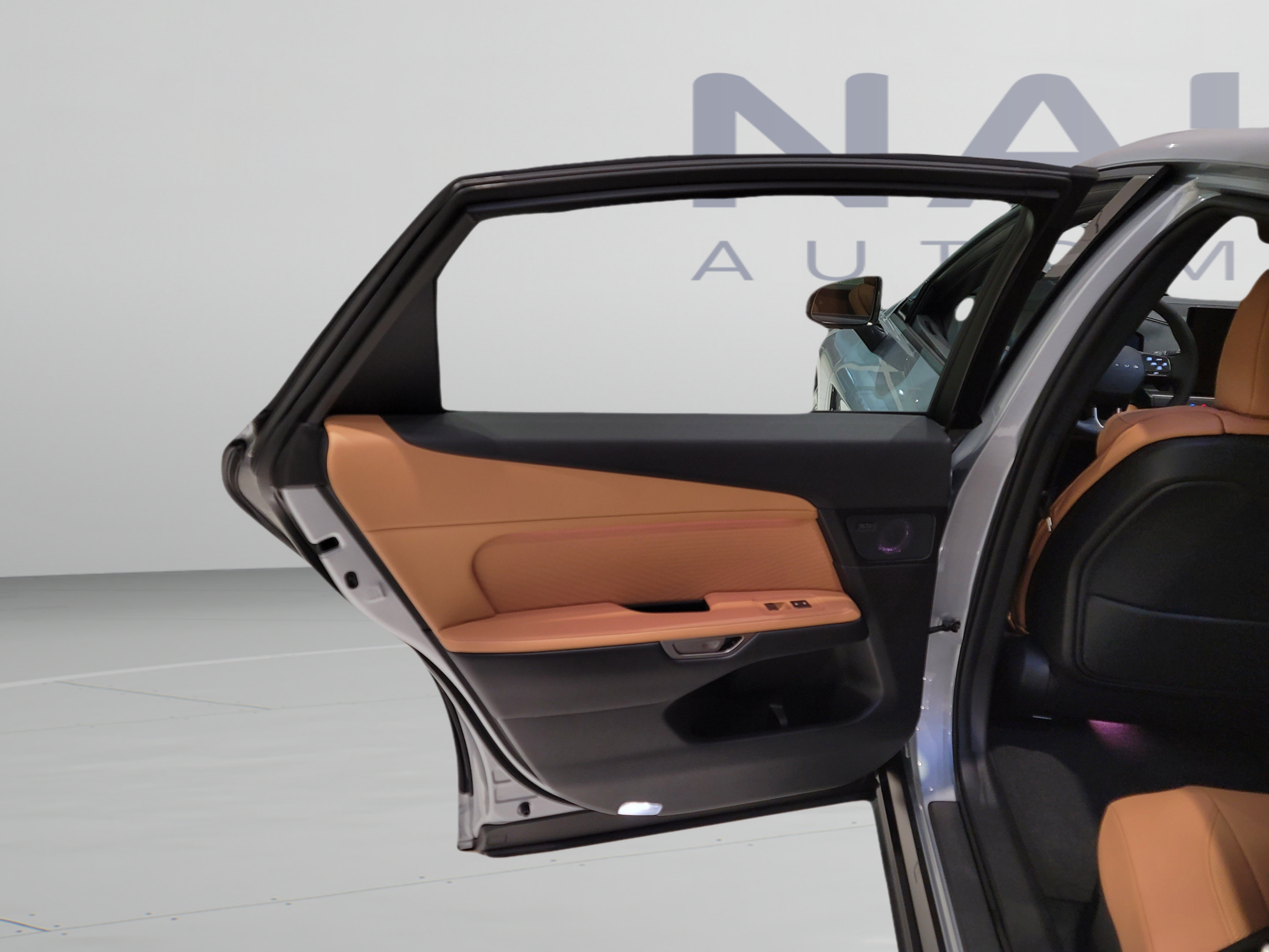 New 2026 Lexus ES 350h FWD image 17