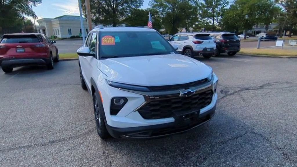 New 2025 Chevrolet TrailBlazer ACTIV w/ Convenience Package image 3