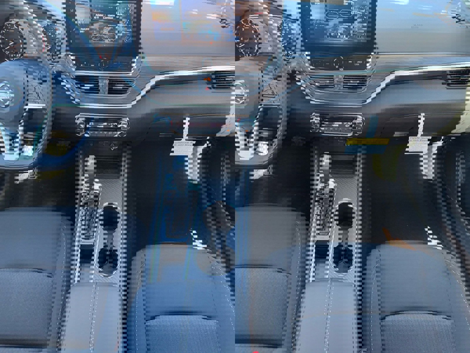 New 2025 Nissan Altima 2.5 SV w/ SV Special Edition Package image 16