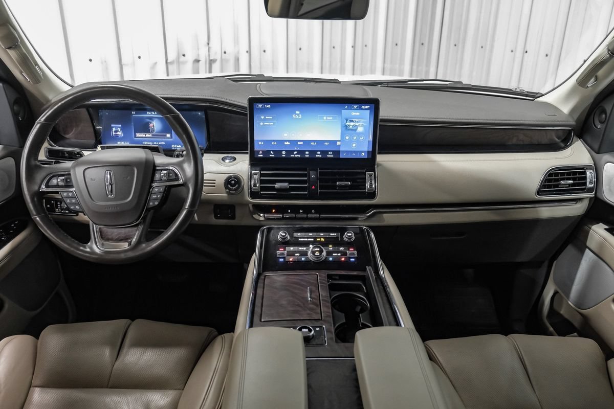 Used 2022 Lincoln Navigator L Reserve AWD/4WD image 13