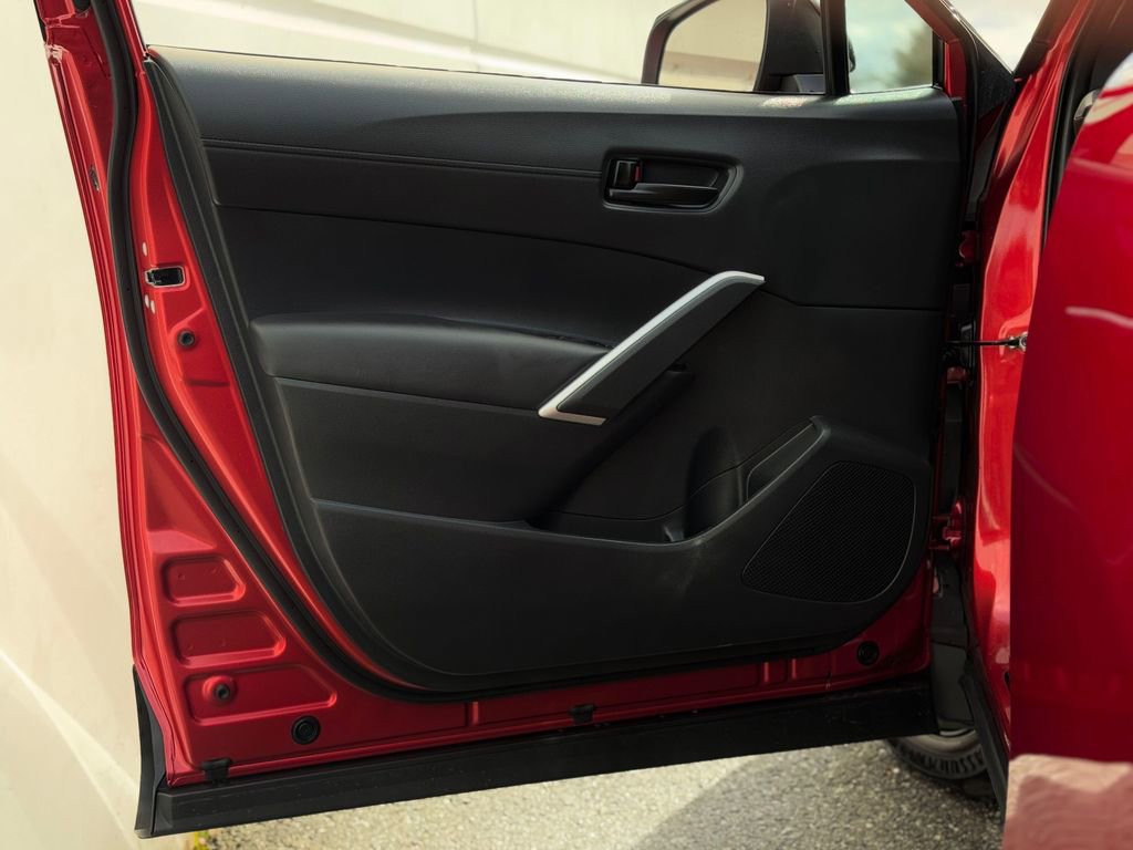 Certified 2025 Toyota Corolla Cross Hybrid Nightshade w/ Moonroof Package image 10