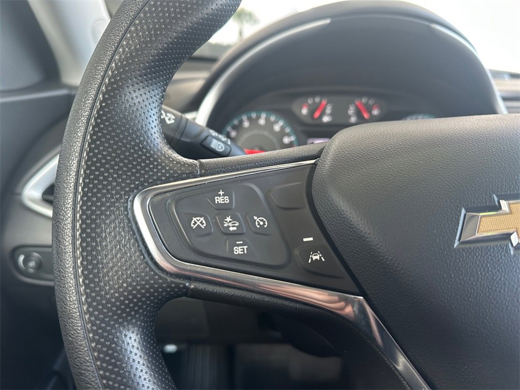 Used 2024 Chevrolet Malibu LT image 28