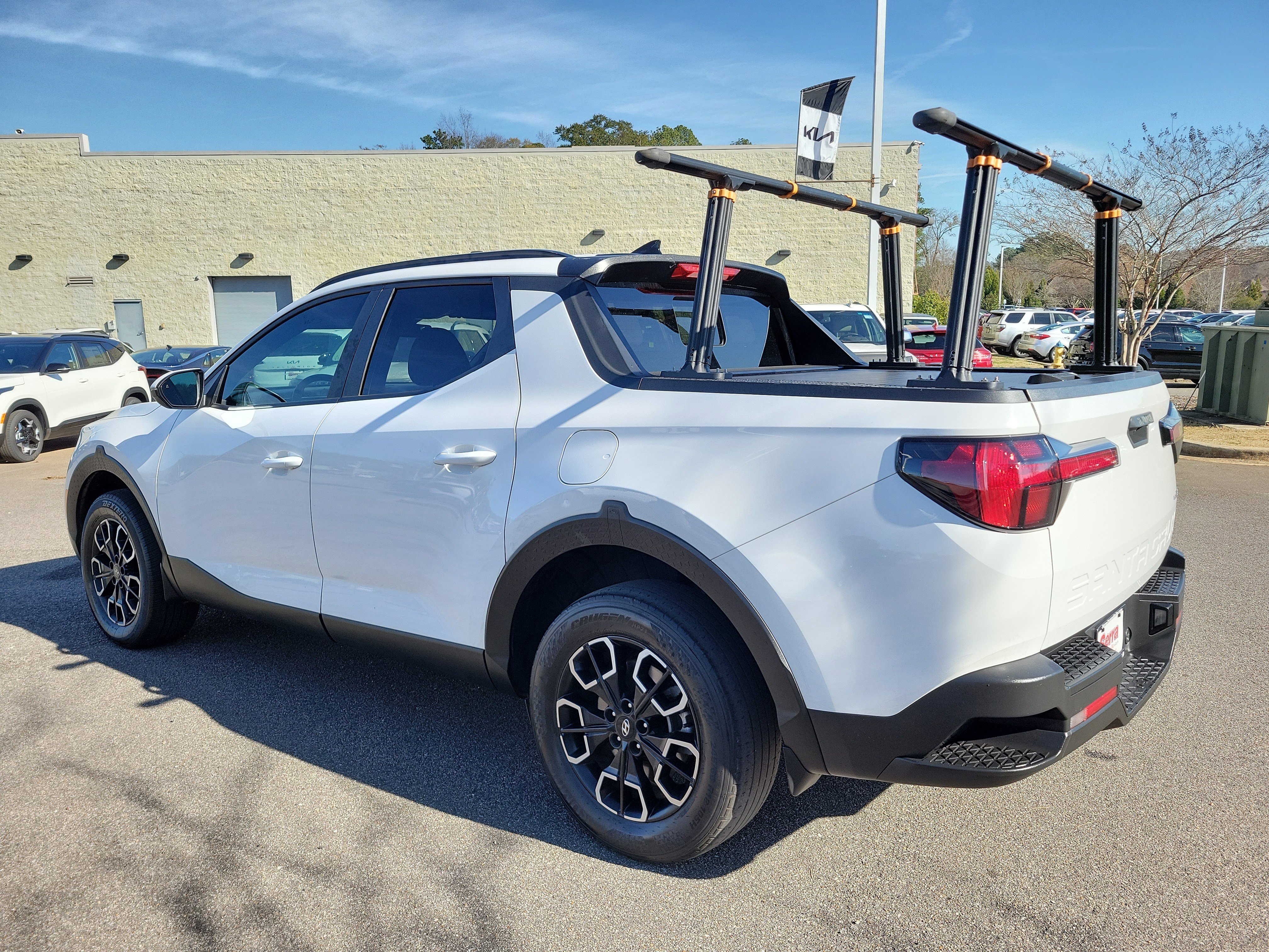 Used 2023 Hyundai Santa Cruz SEL Premium w/ Cargo Package image 26