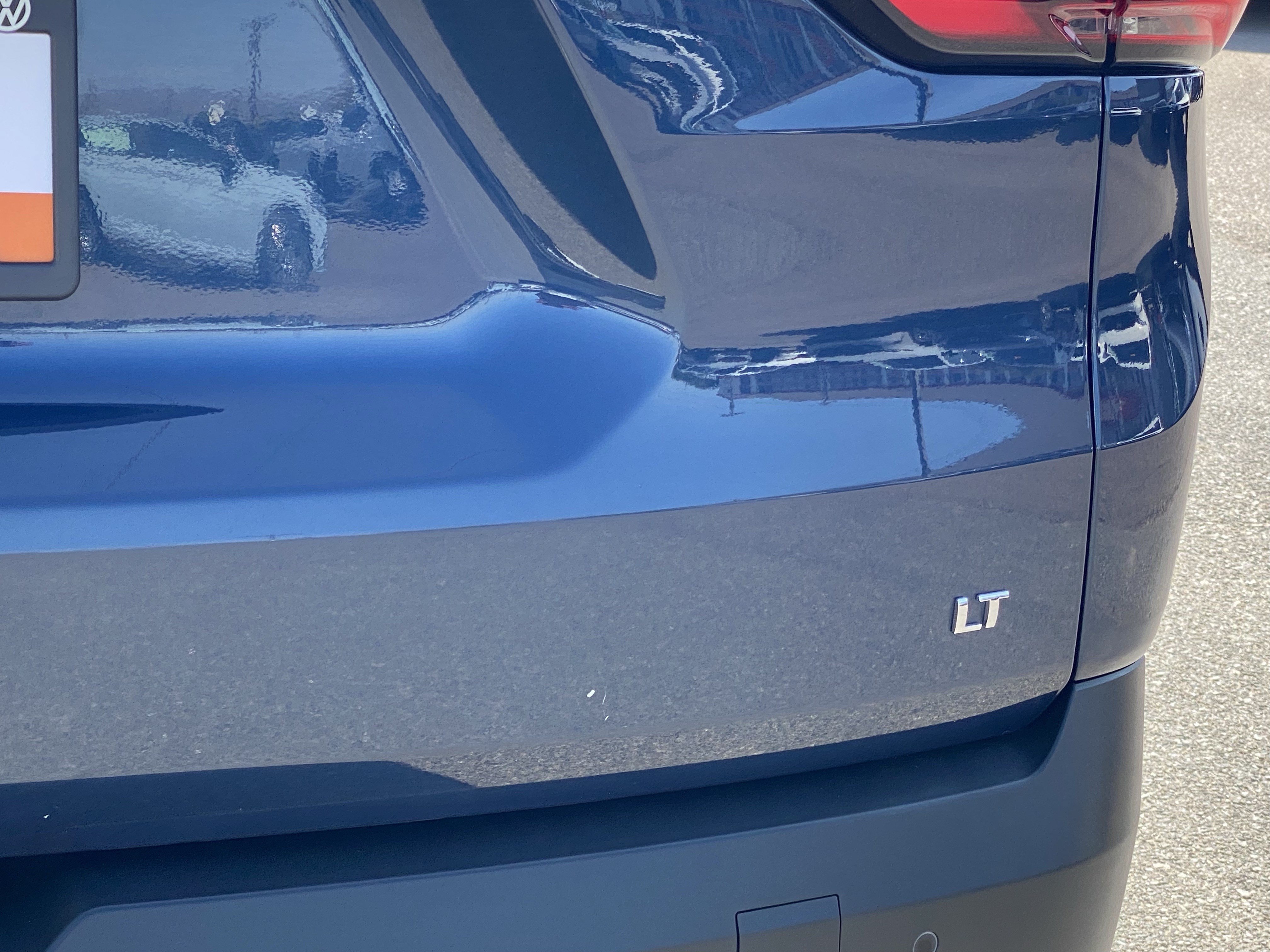 Used 2022 Chevrolet Traverse LT FWD image 27