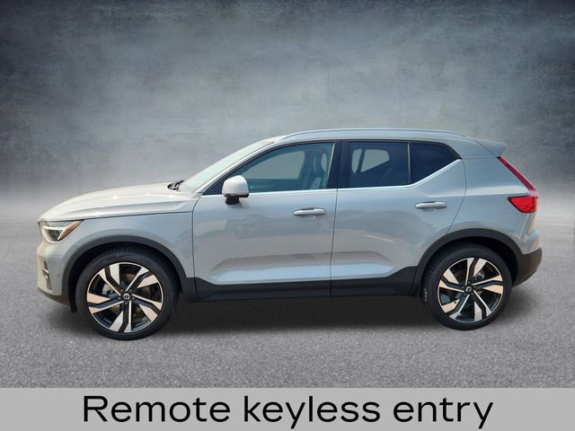 New 2025 Volvo XC40 B5 Ultra w/ Climate Package AWD/4WD image 5