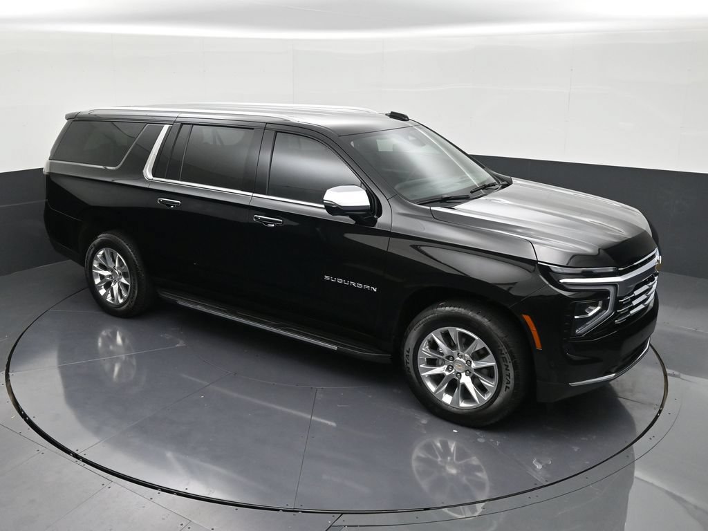 Used 2026 Chevrolet Suburban Premier RWD image 18