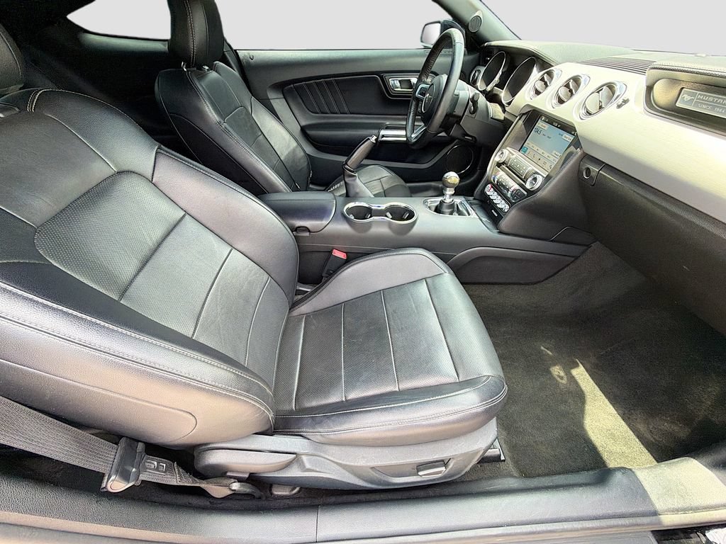 Used 2016 Ford Mustang GT Premium w/ Equipment Group 401A RWD image 30