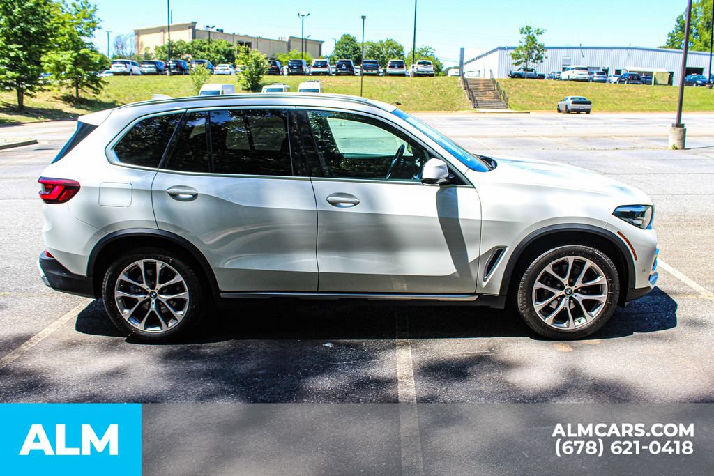 Used 2022 BMW X5 sDrive40i w/ Parking Assistance Package RWD image 8