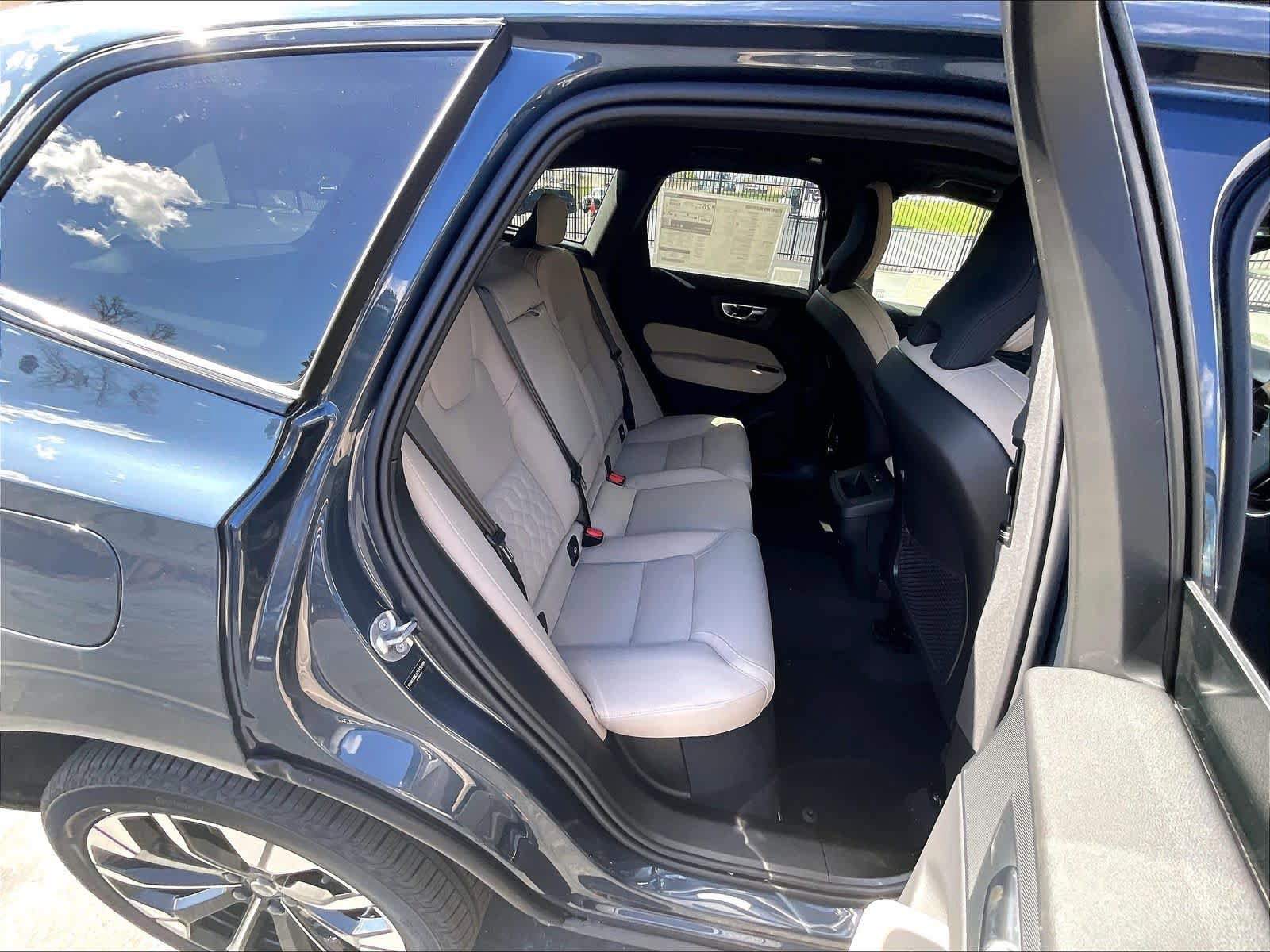 New 2026 Volvo XC60 B5 Plus w/ Climate Package AWD/4WD image 27