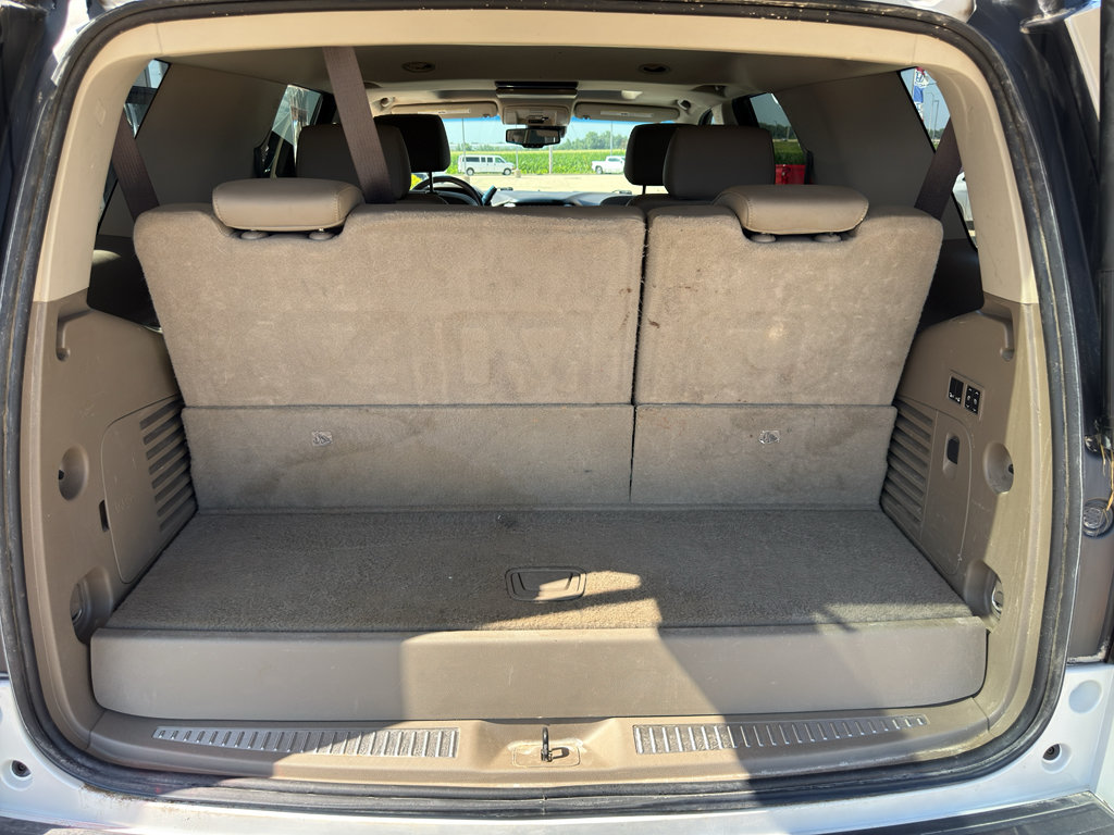 Used 2018 Chevrolet Tahoe Premier AWD/4WD image 18