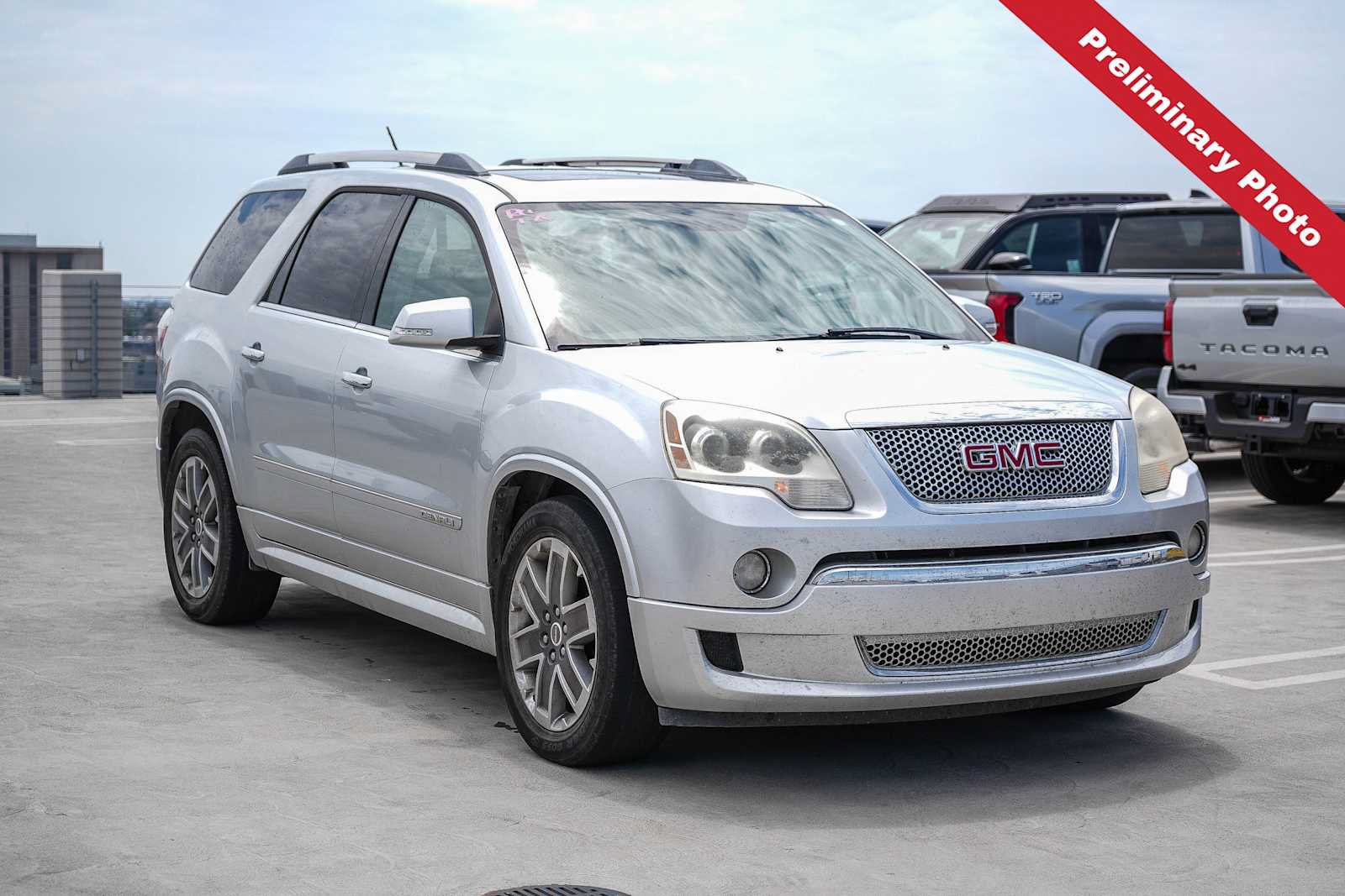 Used 2012 GMC Acadia Denali AWD/4WD image 3