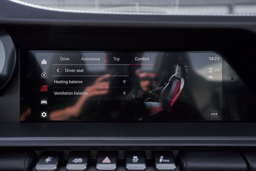 Used 2024 Porsche 911 Carrera GTS w/ Premium Package image 66