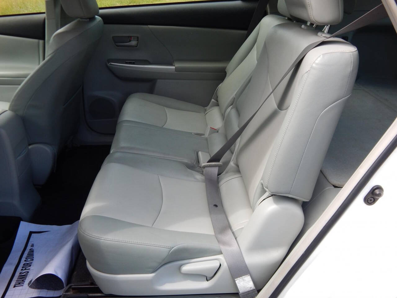 Used 2013 Toyota Prius V Five FWD image 22